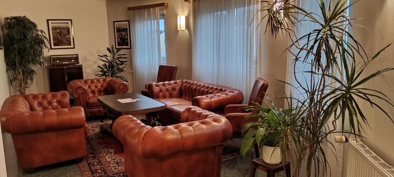 Hotel-Restaurant Gulliver Bascharage Εξωτερικό φωτογραφία