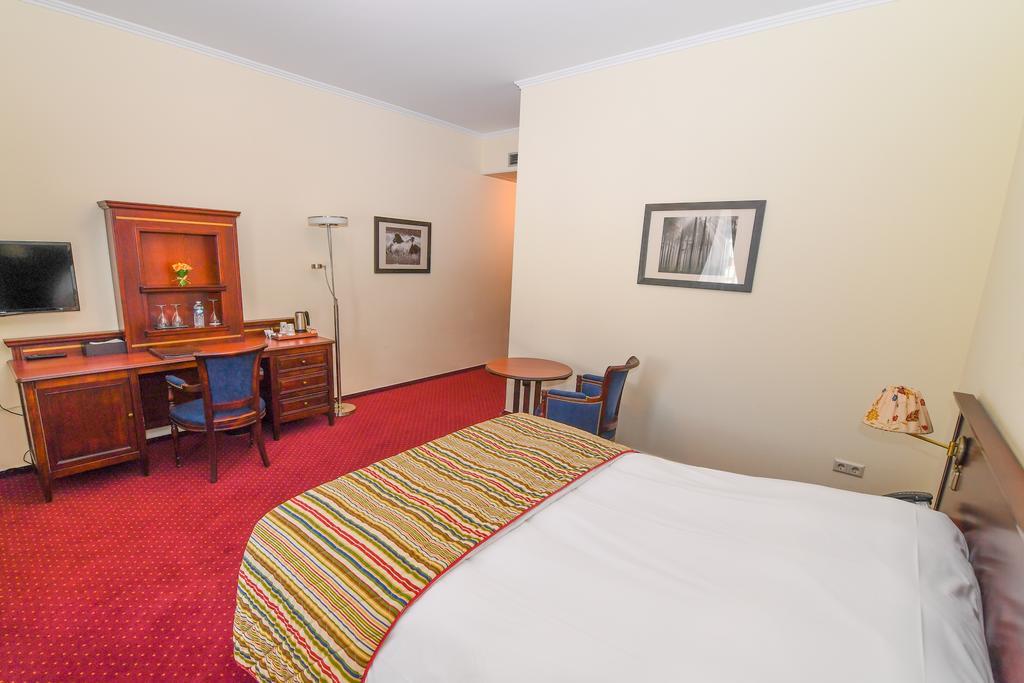 Hotel-Restaurant Gulliver Bascharage Εξωτερικό φωτογραφία