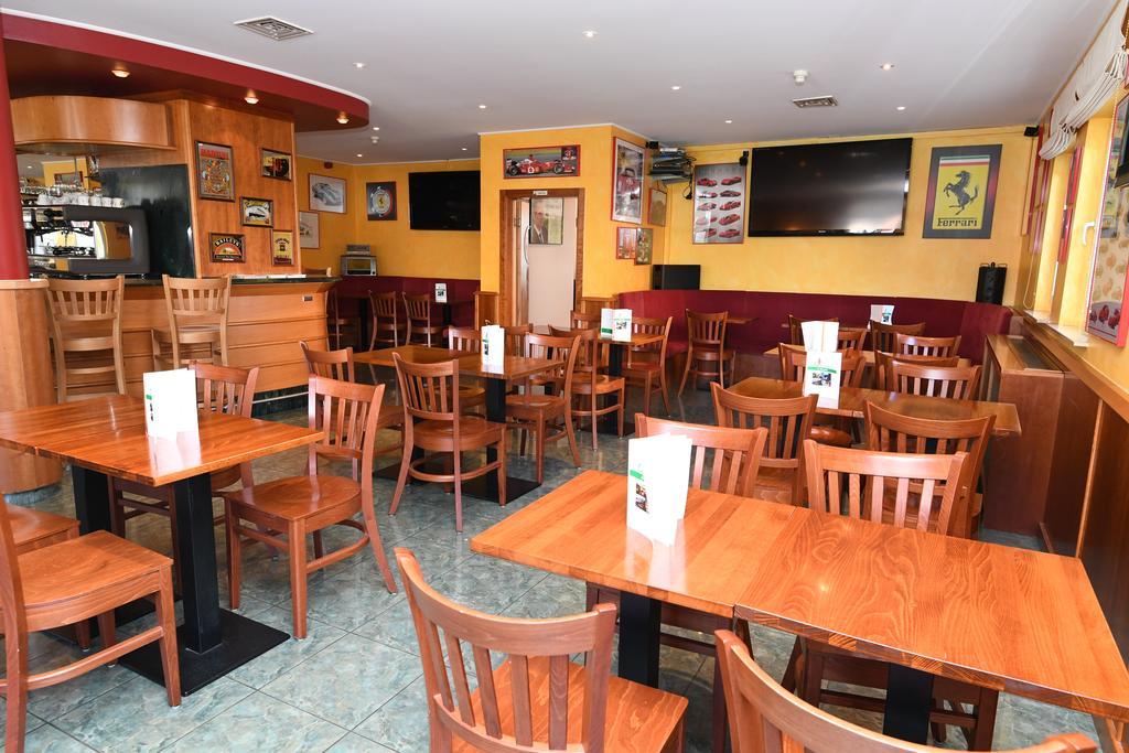 Hotel-Restaurant Gulliver Bascharage Εξωτερικό φωτογραφία
